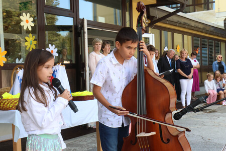 SPREJEM PRVOŠOLČKOV CERKNICA 14 FOTO LJUBO VUKELIČ